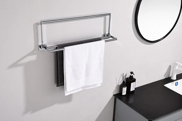Toilet Brush Holder With Self-centering Function